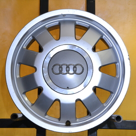 Használt Audi (1/4-2294)(HA3522197)(JF)Használt alufelni 15coll 5x112