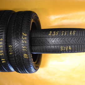 Használt Téli Pirelli 235 gumiabroncs (235 / 55 / R18)